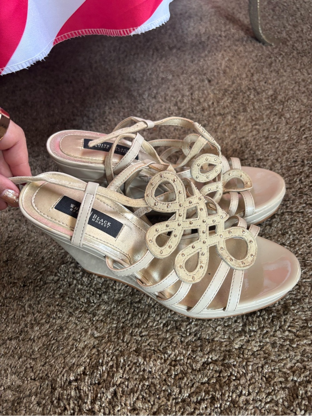 Vintage Y2k StyleWhite House Black Market Cream Strappy Decorative Wedge Sandals